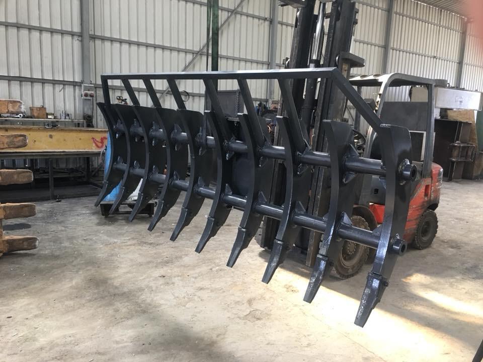 Excavator Stick Rakes