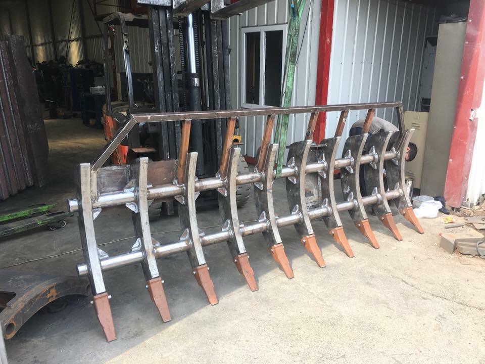 Excavator Stick Rakes