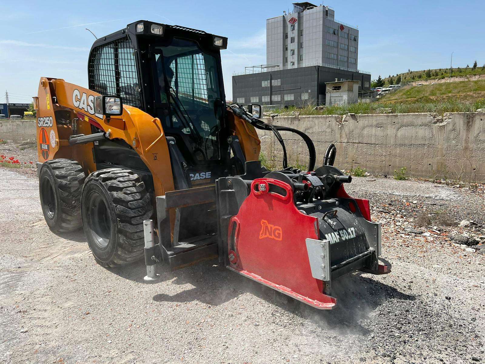 Fraiseuses Hydrauliques à Faible Débit pour Mini-Chargeuses – NG Attachments