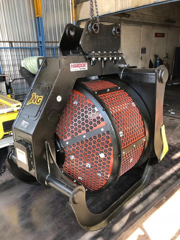 Excavator Screening Buckets – Precision Sorting and Material Separation
