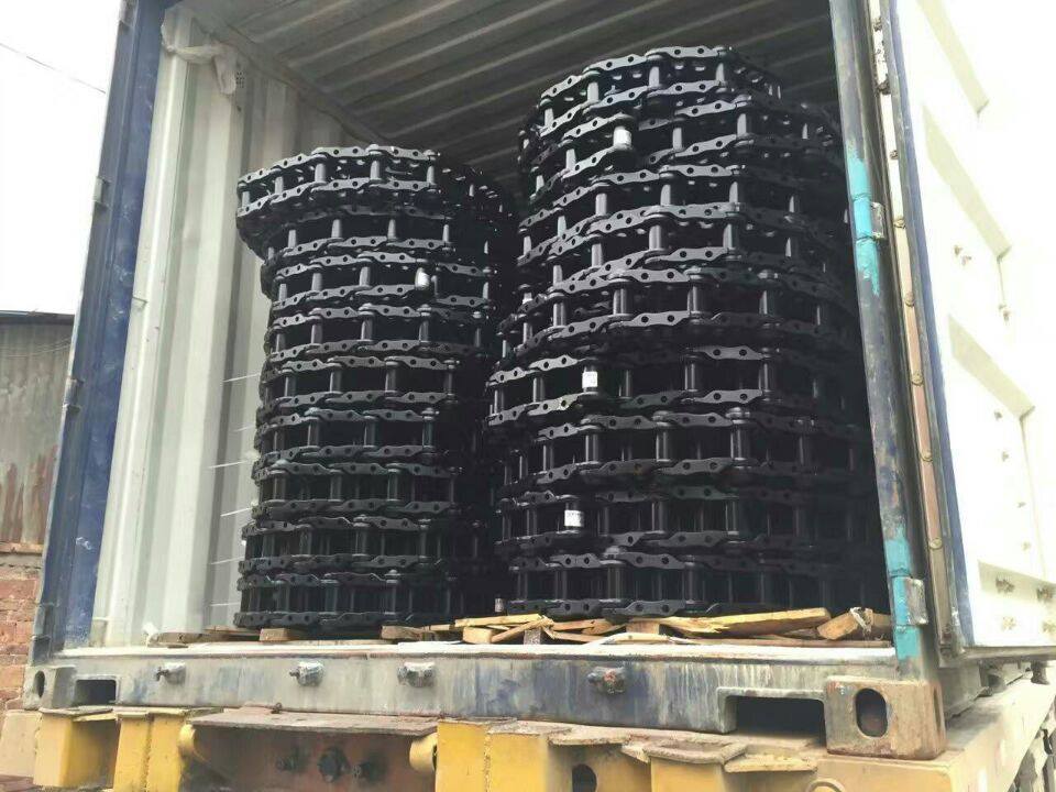 Track Chains For Excavators and Dozers