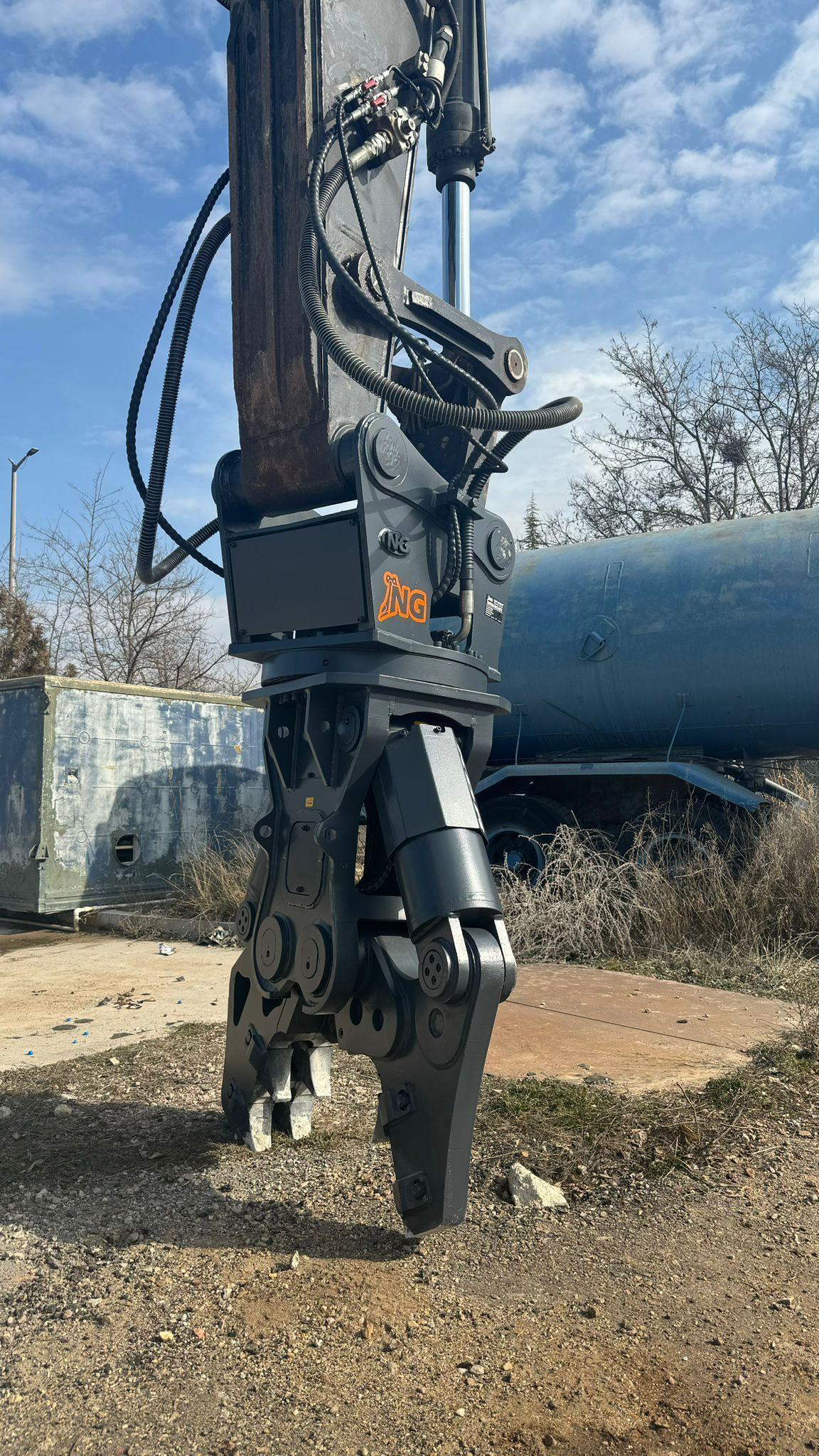 Hydraulic Demolition Shears for Excavators