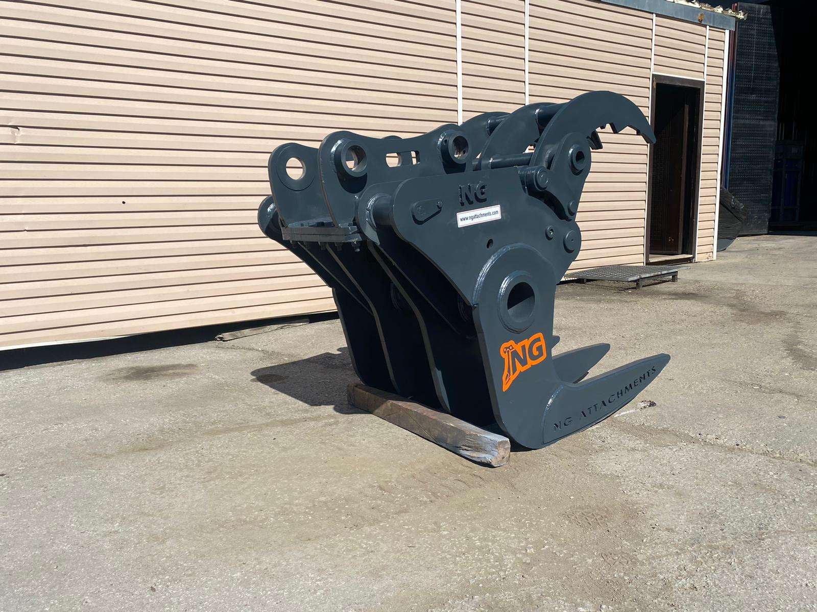 Excavator Wood Crackers – Efficient Tree Splitting for Forestry Operations