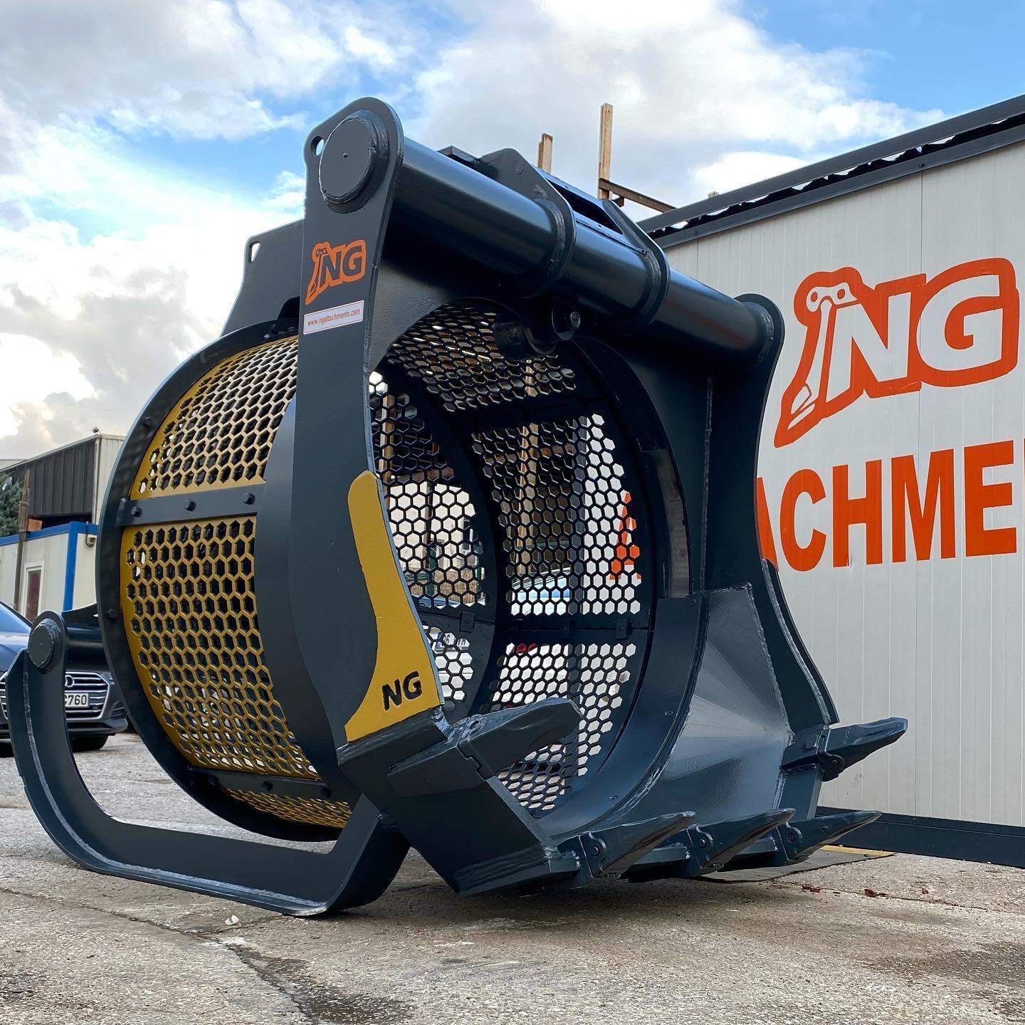 Excavator Screening Buckets – Precision Sorting and Material Separation