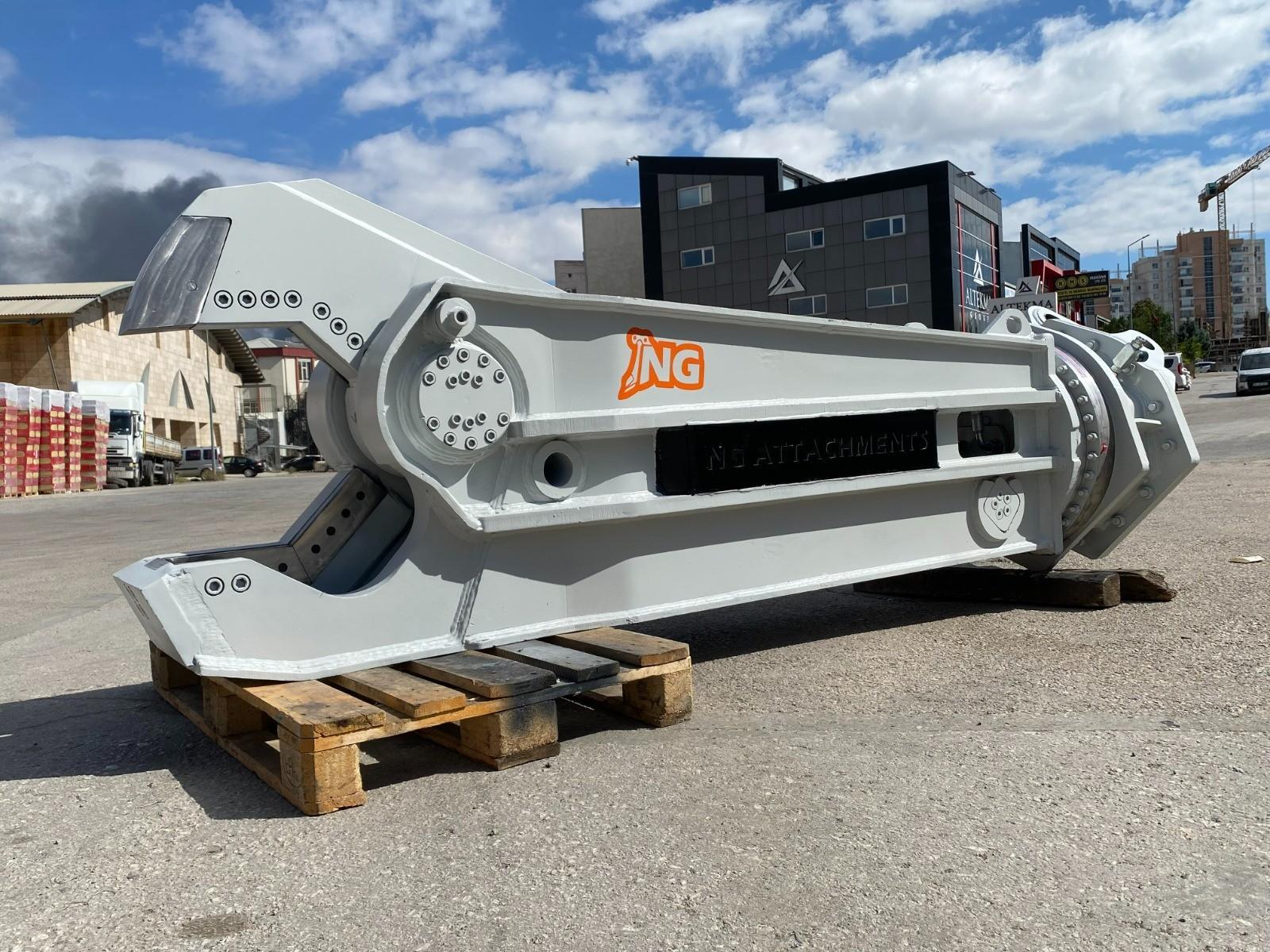 Excavator Hydraulic Scrap Shears for Demolition and Recycling Applications