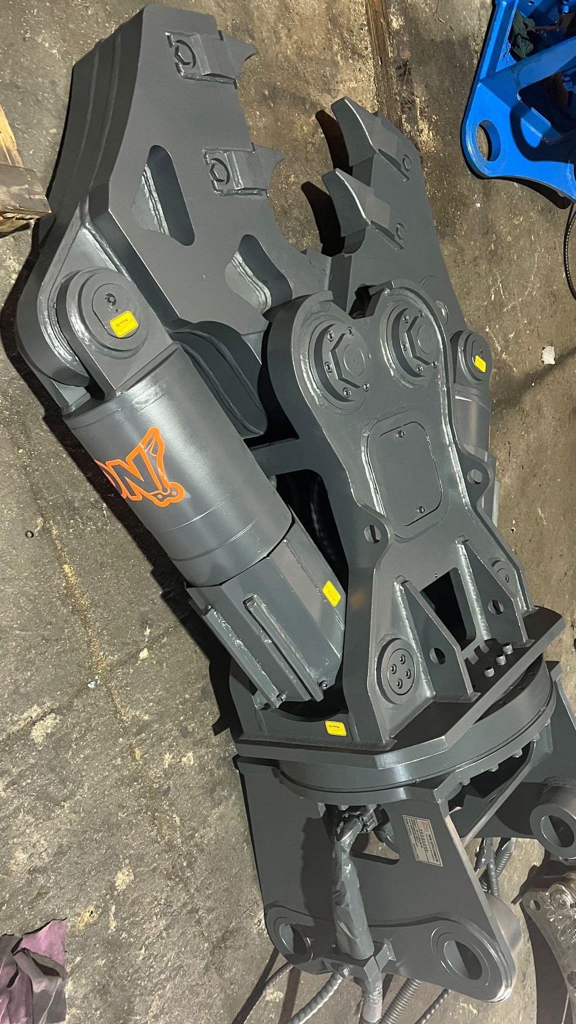Hydraulic Demolition Shears for Excavators