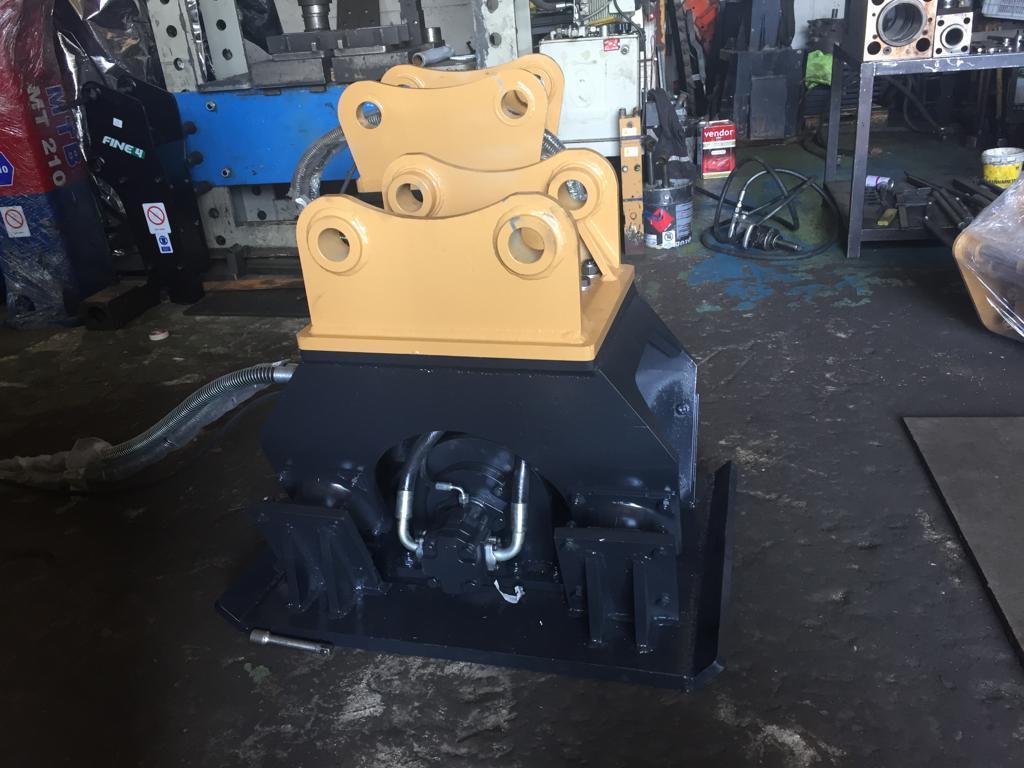 Hydraulischer Anbauverdichter für Bagger