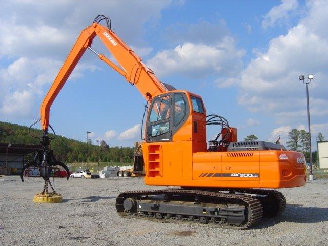 Ekskavatör Tabanlı Mobil Hurda Taşıma Sistemleri