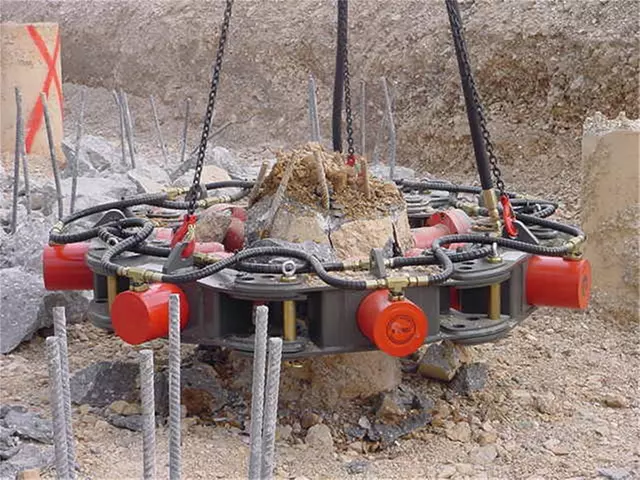 Hydraulic Pile Breaker for Excavators